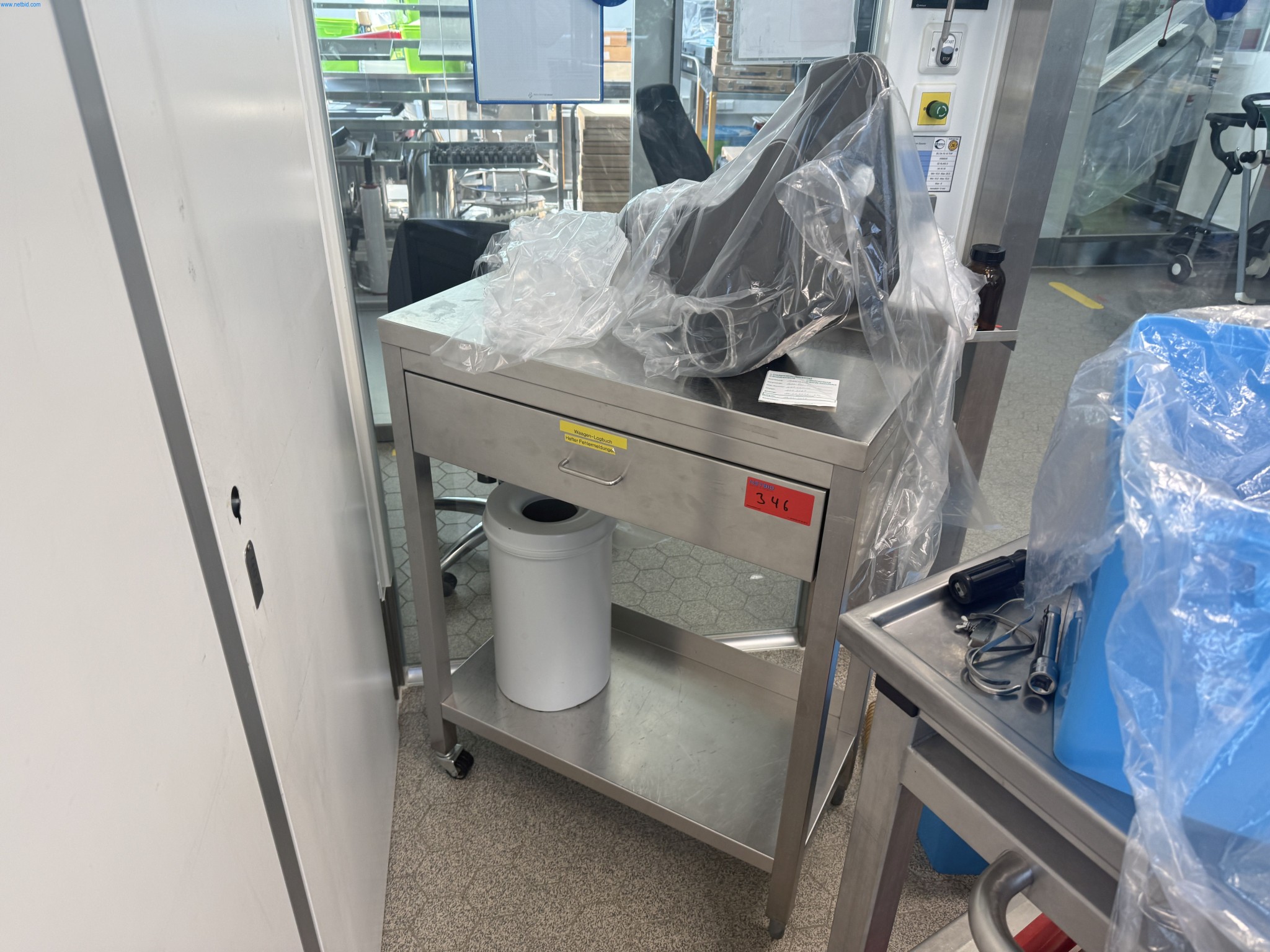 Installations de production et de conditionnement pharmaceutiques / Équipements de laboratoire et d'exploitation-7