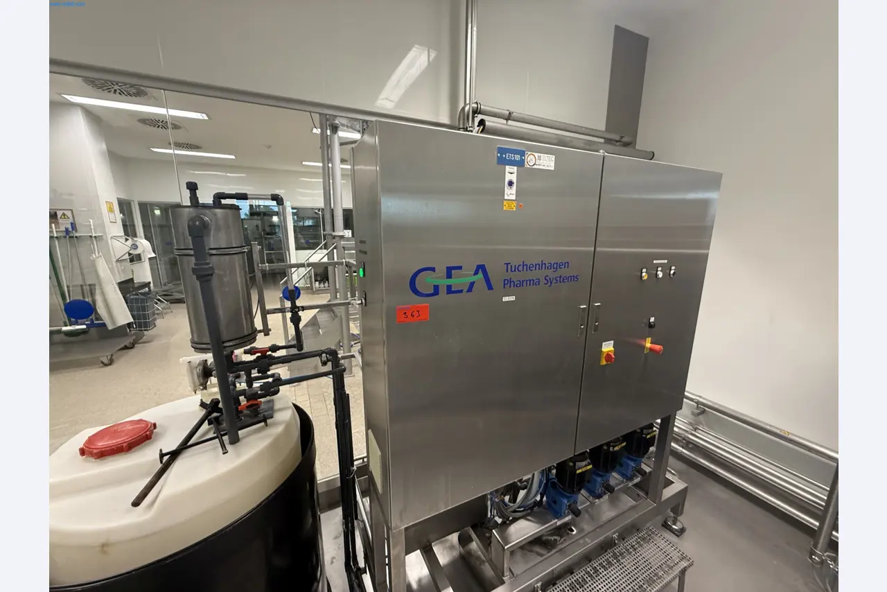 Installations de production et de conditionnement pharmaceutiques / Équipements de laboratoire et d'exploitation-16