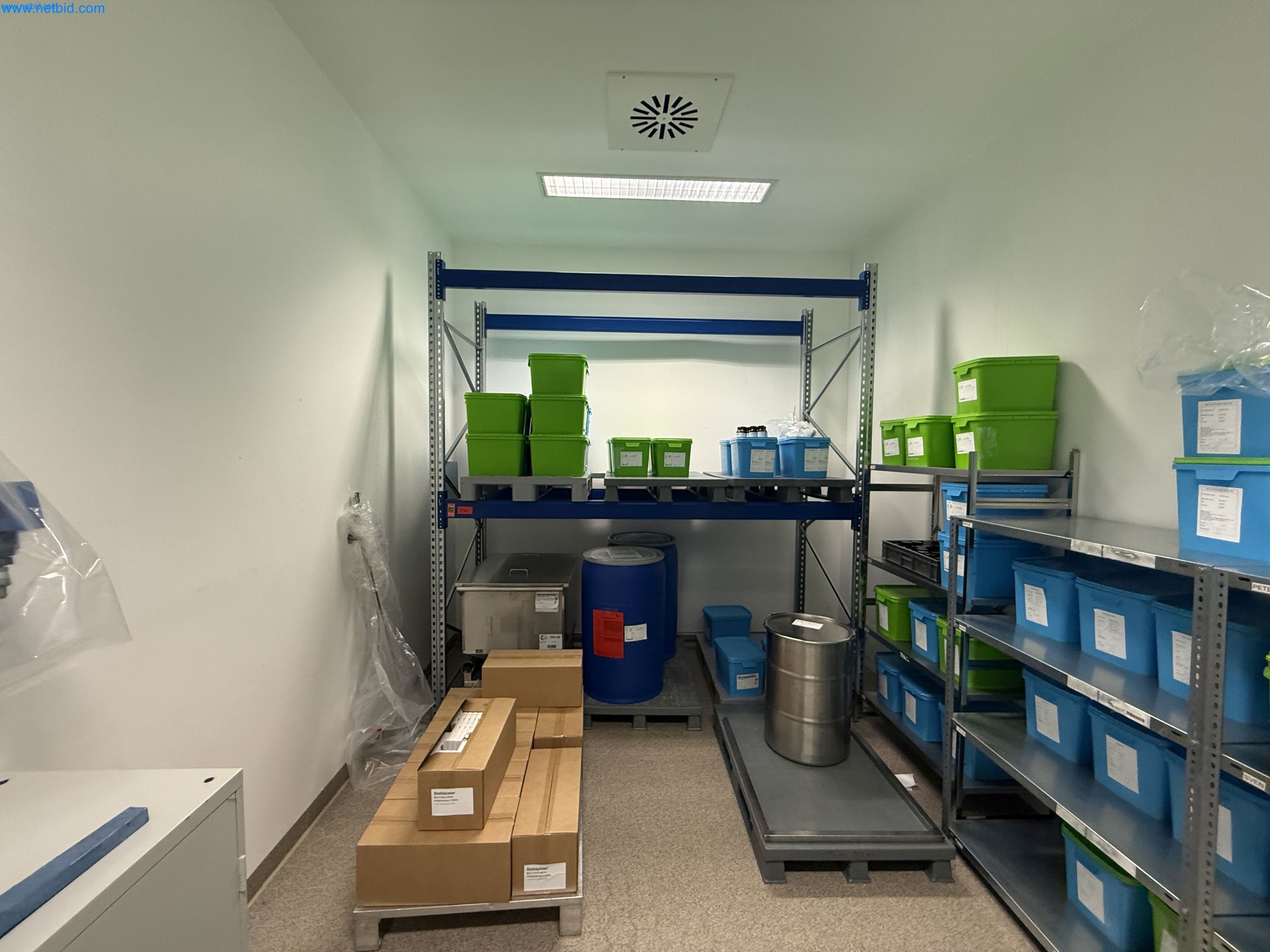 2.7 mètre linéaire de rayonnage pour palettes Bito