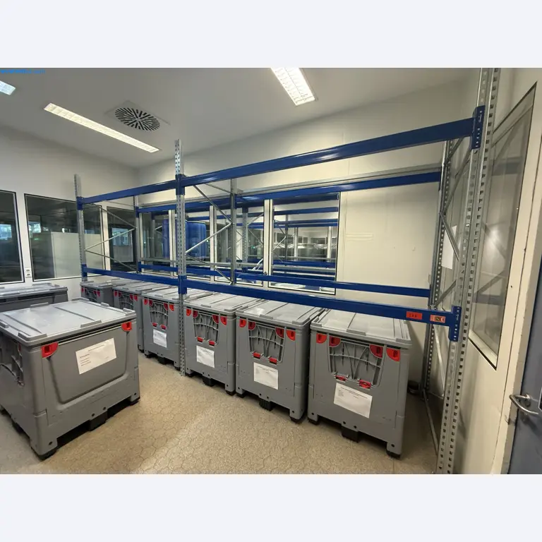 Instalações de produção e embalagem farmacêuticas / Equipamentos de laboratório e operacionais-5
