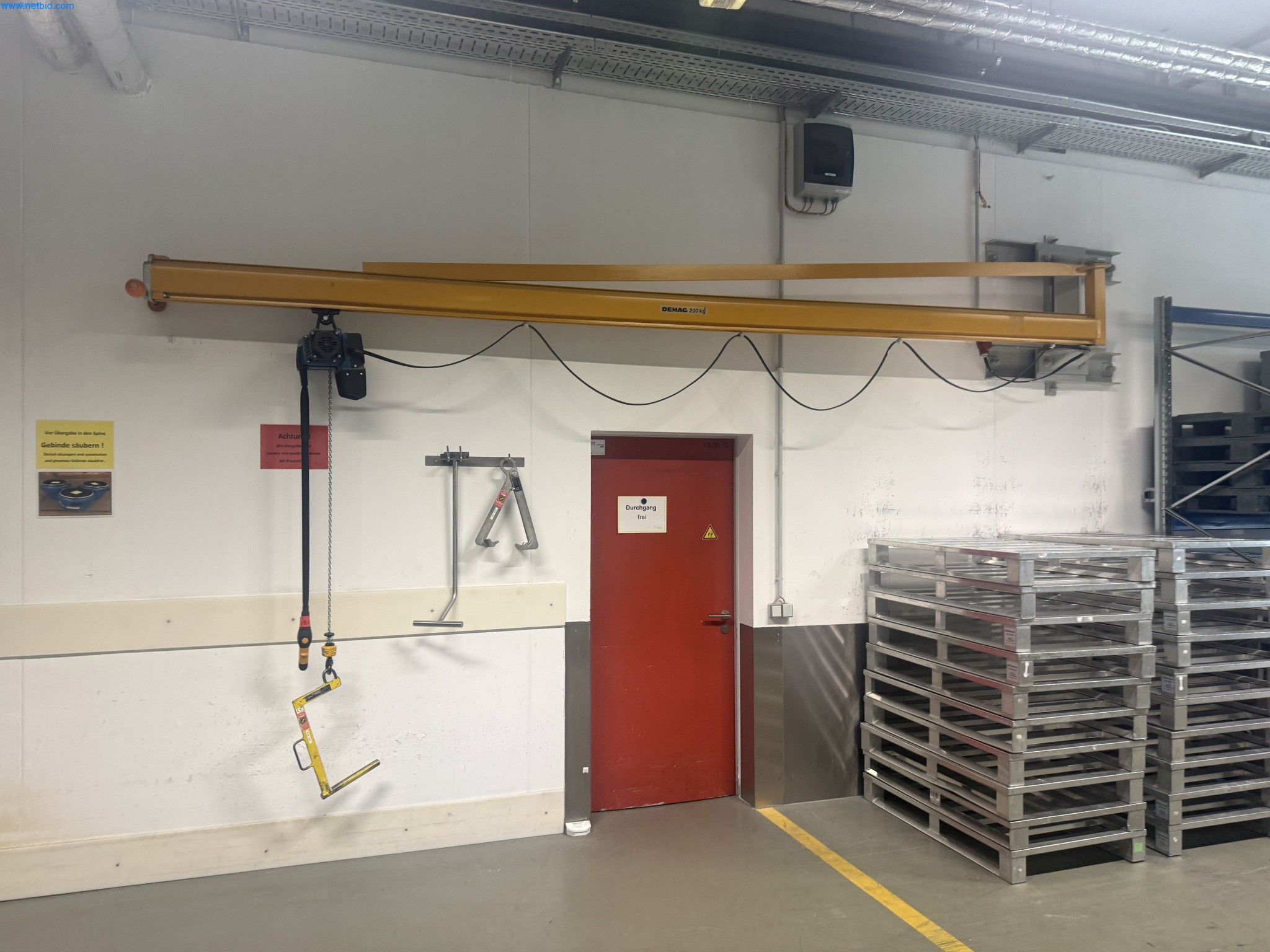 Potence murale pivotante Demag