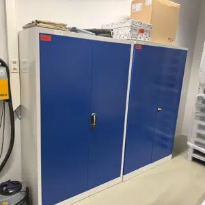 2 Armários de oficina