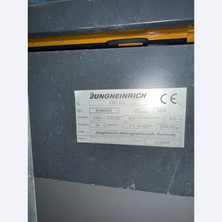 Instalações de produção e embalagem farmacêuticas / Equipamentos de laboratório e operacionais-3