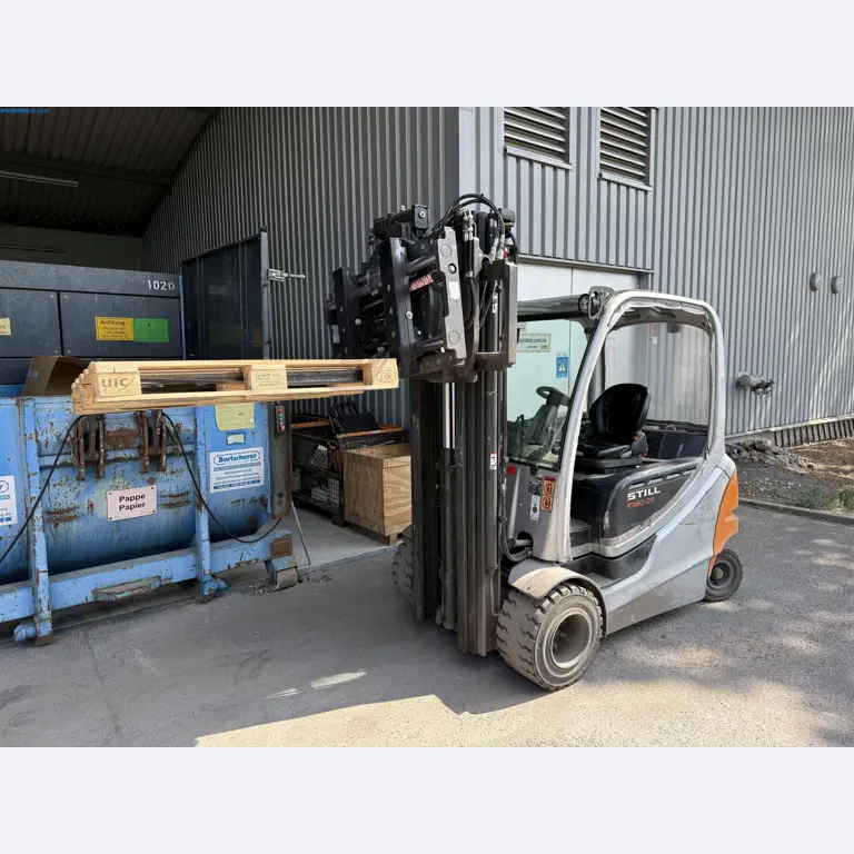 Instalações de produção e embalagem farmacêuticas / Equipamentos de laboratório e operacionais-1