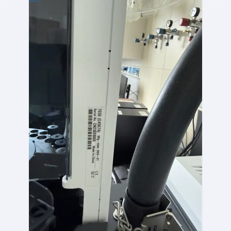 Installations de production et de conditionnement pharmaceutiques / Équipements de laboratoire et d'exploitation-3