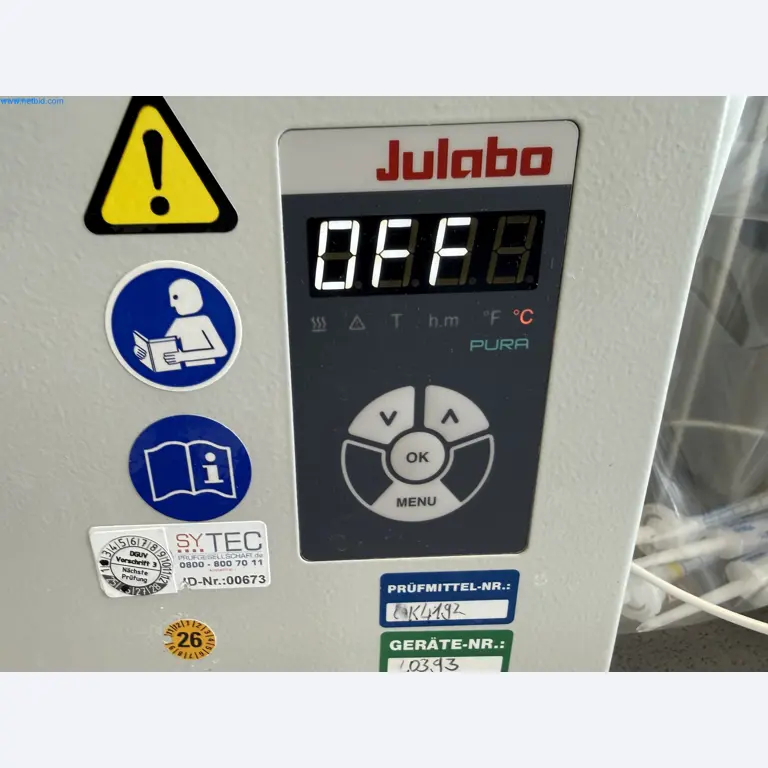Instalações de produção e embalagem farmacêuticas / Equipamentos de laboratório e operacionais-2