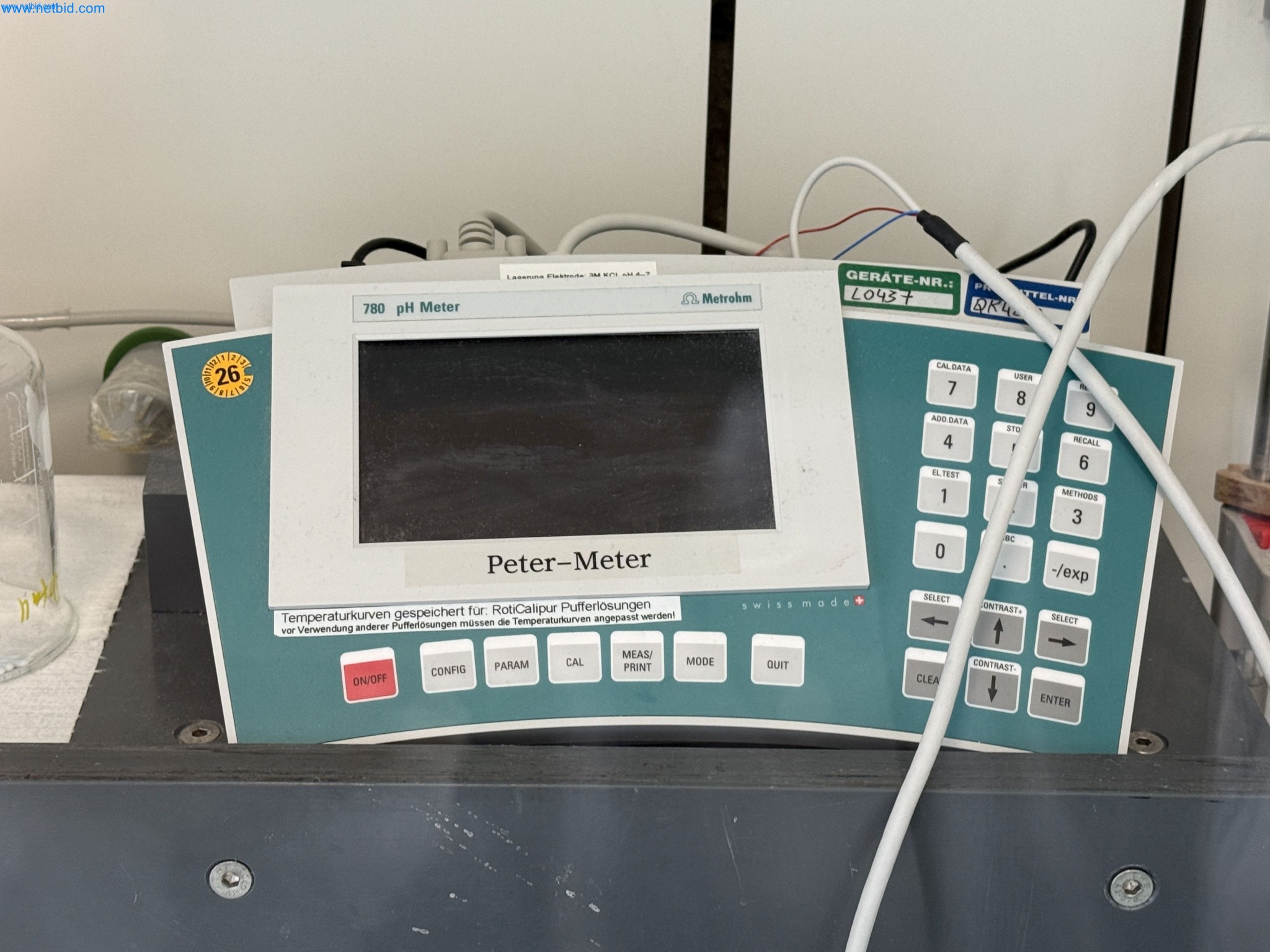 Instalações de produção e embalagem farmacêuticas / Equipamentos de laboratório e operacionais-5