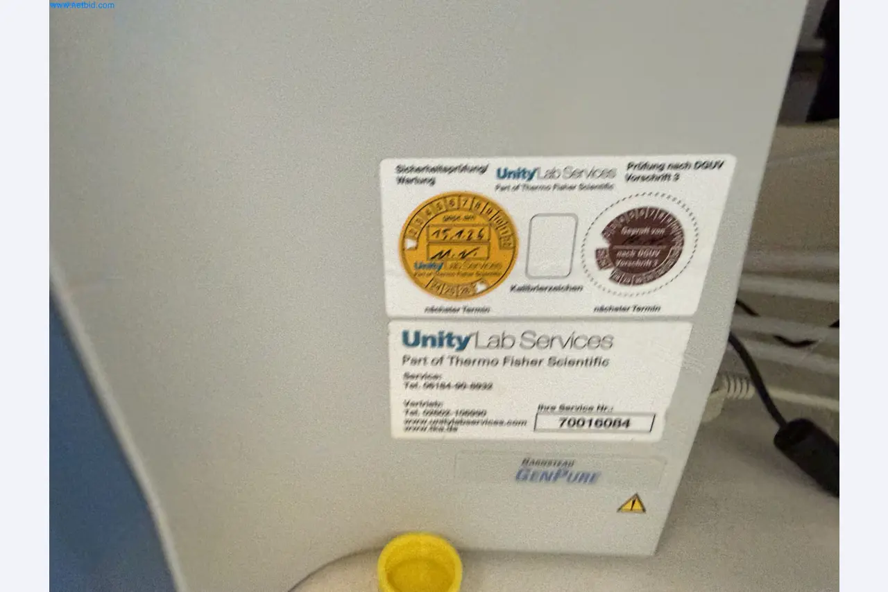 Instalações de produção e embalagem farmacêuticas / Equipamentos de laboratório e operacionais-3