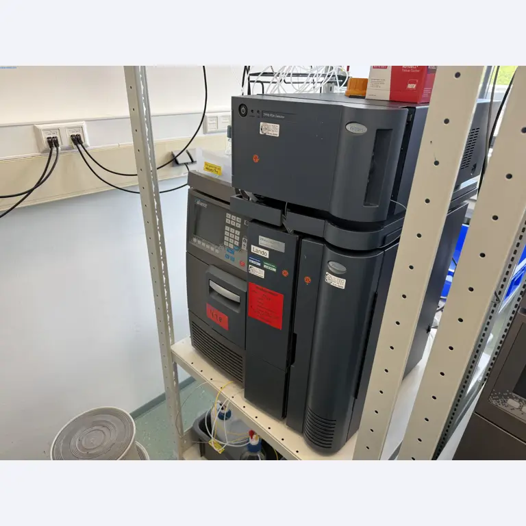 Installations de production et de conditionnement pharmaceutiques / Équipements de laboratoire et d'exploitation-1