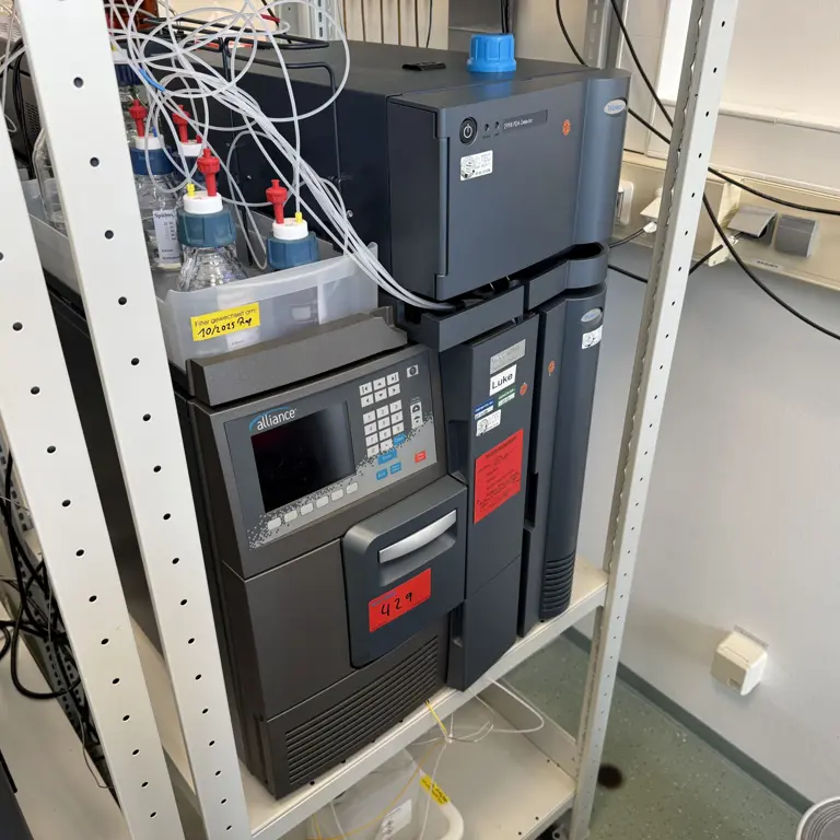 HPLC-Anlage (Luke) Waters Seperations Modul e2695, Säulenofen Heater/Cooler, 2998 PDA Detector