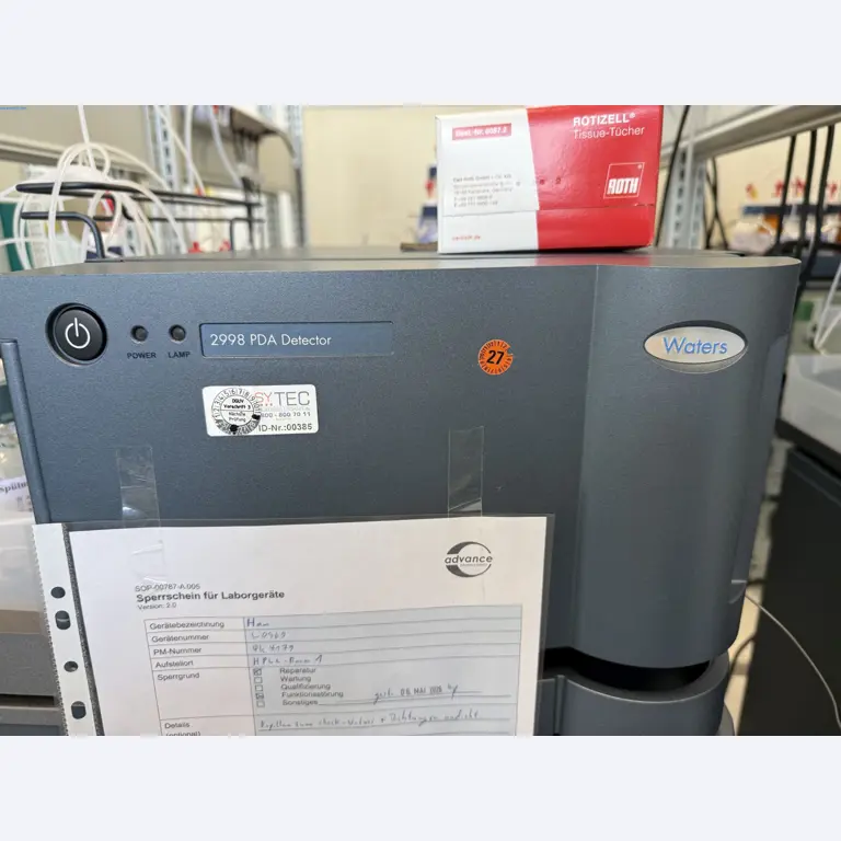 Installations de production et de conditionnement pharmaceutiques / Équipements de laboratoire et d'exploitation-7