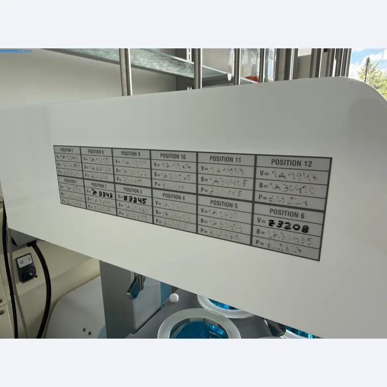 Instalações de produção e embalagem farmacêuticas / Equipamentos de laboratório e operacionais-4