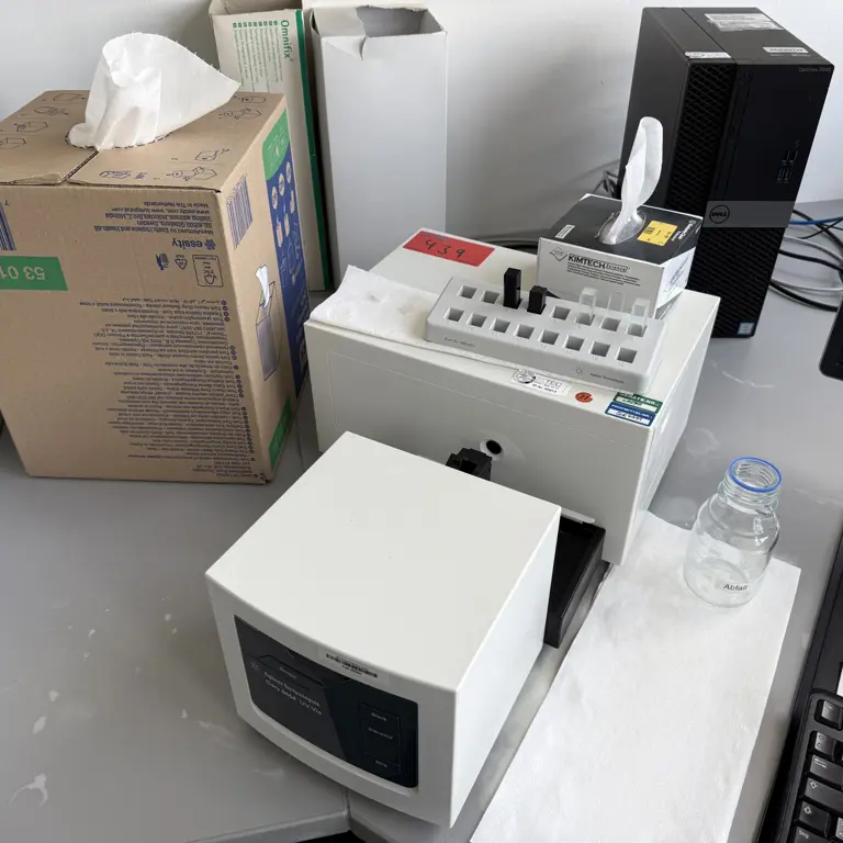 Espectrómetro UV-VIS Agilent Technologies Cary 8454 UV-VIS