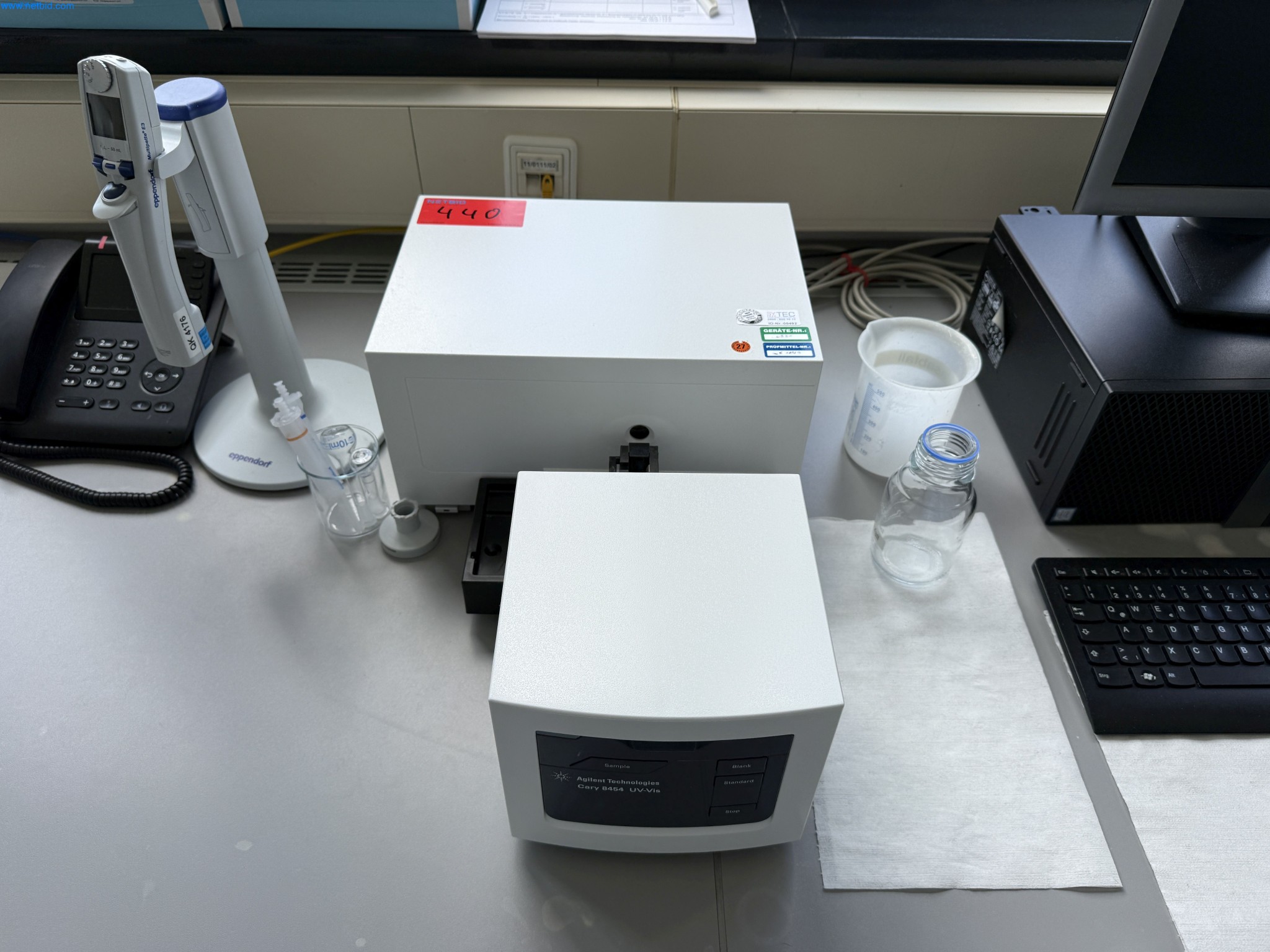 Spectromètre UV-VIS Agilent Technologies Cary 8454 UV-VIS