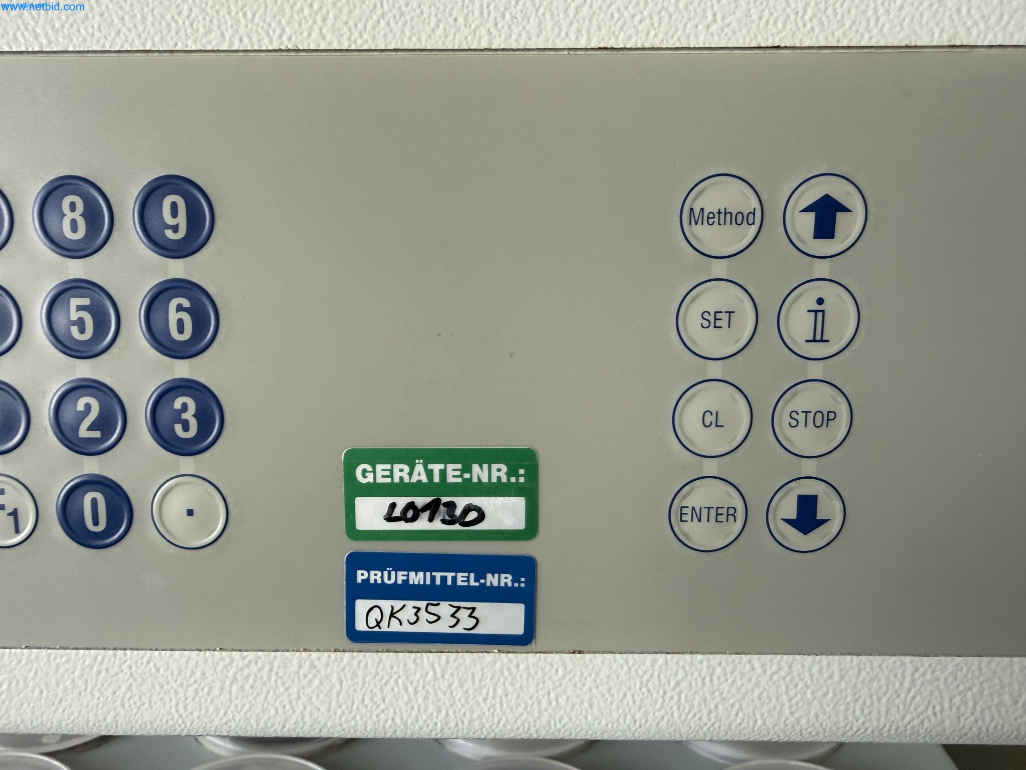 Instalações de produção e embalagem farmacêuticas / Equipamentos de laboratório e operacionais-4