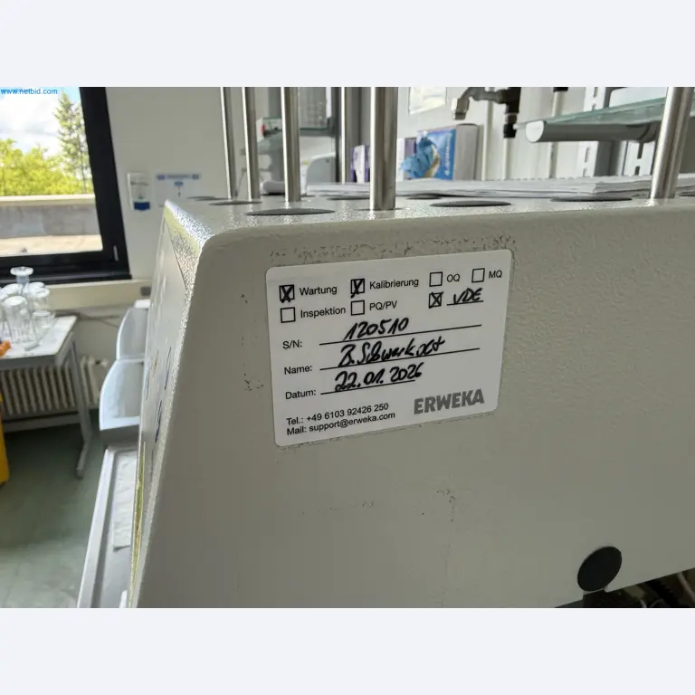 Instalações de produção e embalagem farmacêuticas / Equipamentos de laboratório e operacionais-6