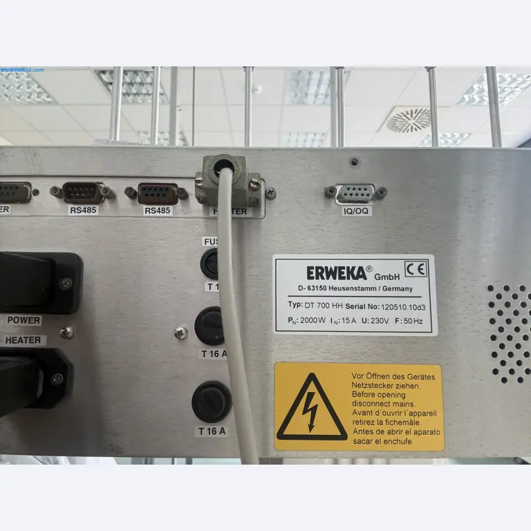 Instalações de produção e embalagem farmacêuticas / Equipamentos de laboratório e operacionais-7
