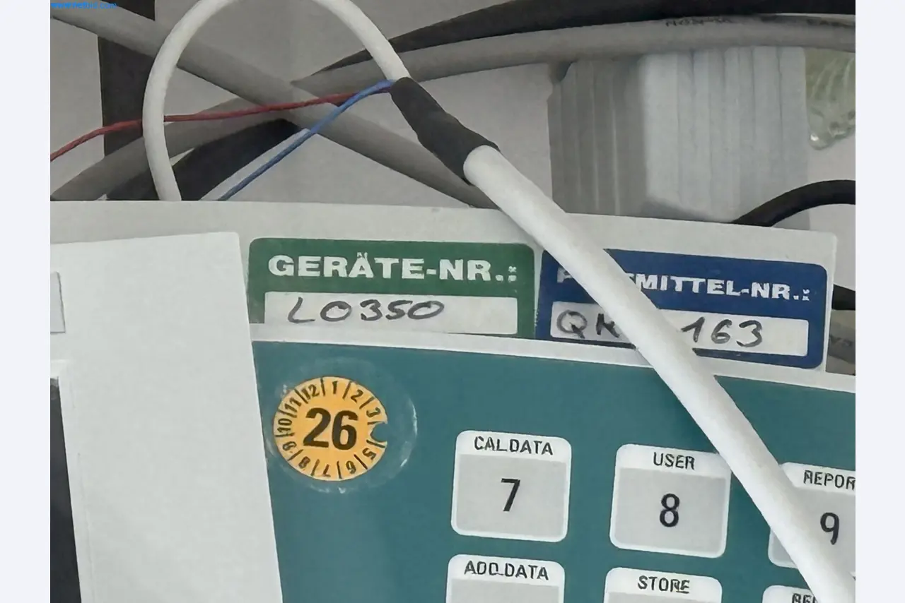 Instalações de produção e embalagem farmacêuticas / Equipamentos de laboratório e operacionais-6