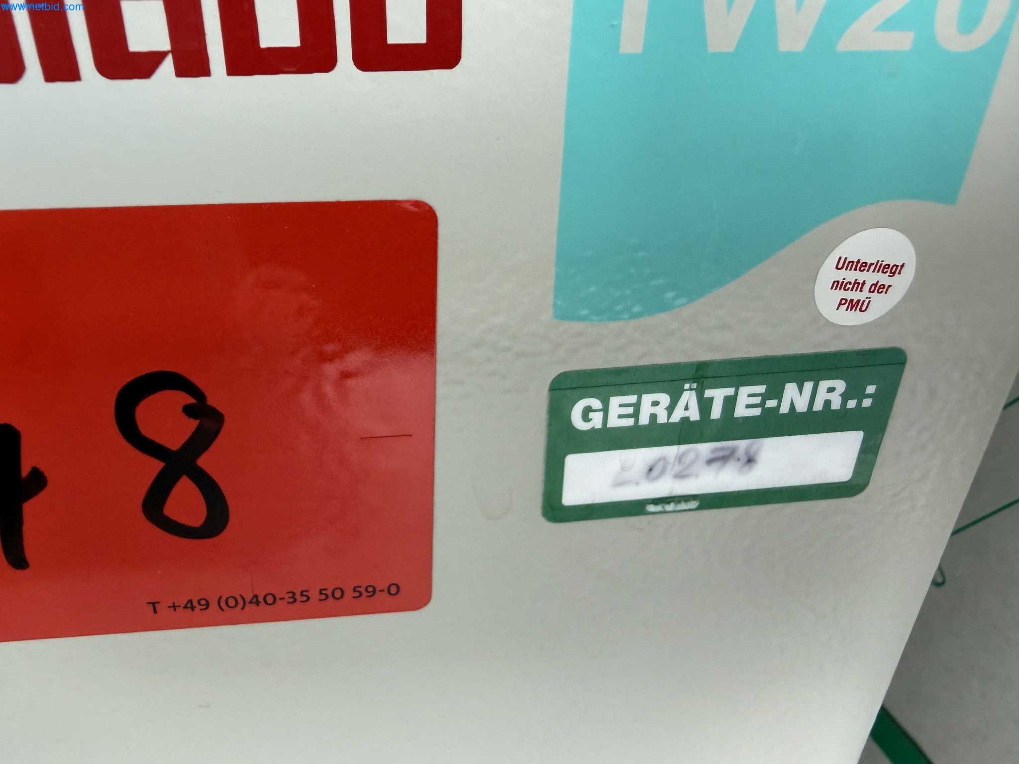 Instalações de produção e embalagem farmacêuticas / Equipamentos de laboratório e operacionais-2