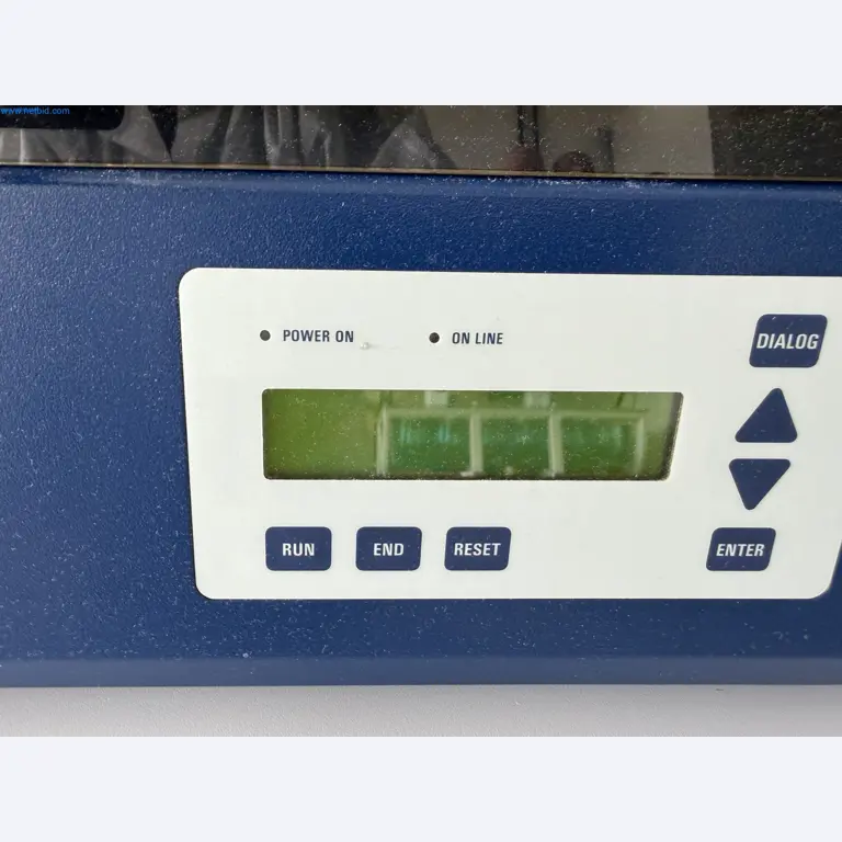 Instalações de produção e embalagem farmacêuticas / Equipamentos de laboratório e operacionais-4