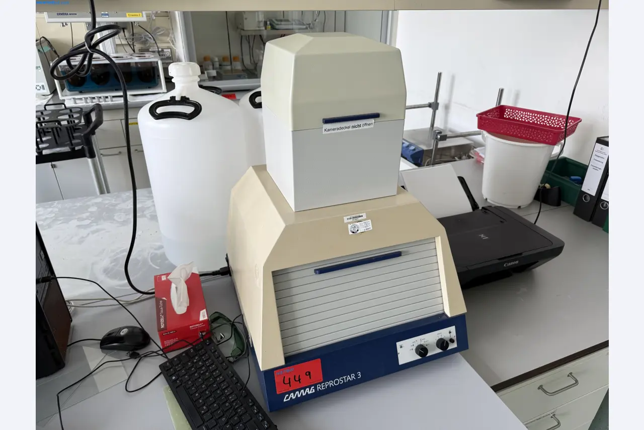 Instalações de produção e embalagem farmacêuticas / Equipamentos de laboratório e operacionais-6