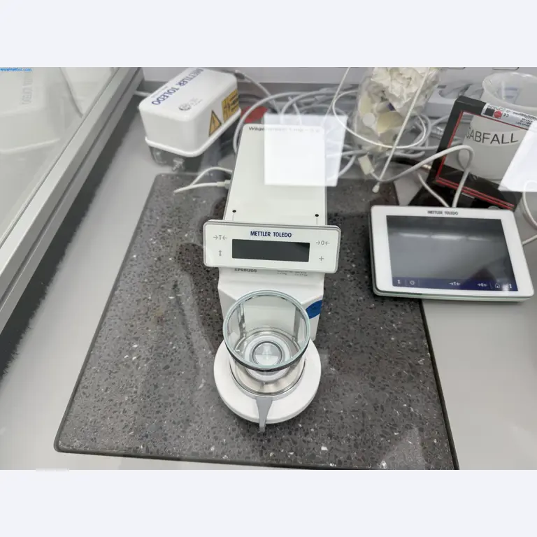 Instalações de produção e embalagem farmacêuticas / Equipamentos de laboratório e operacionais-3