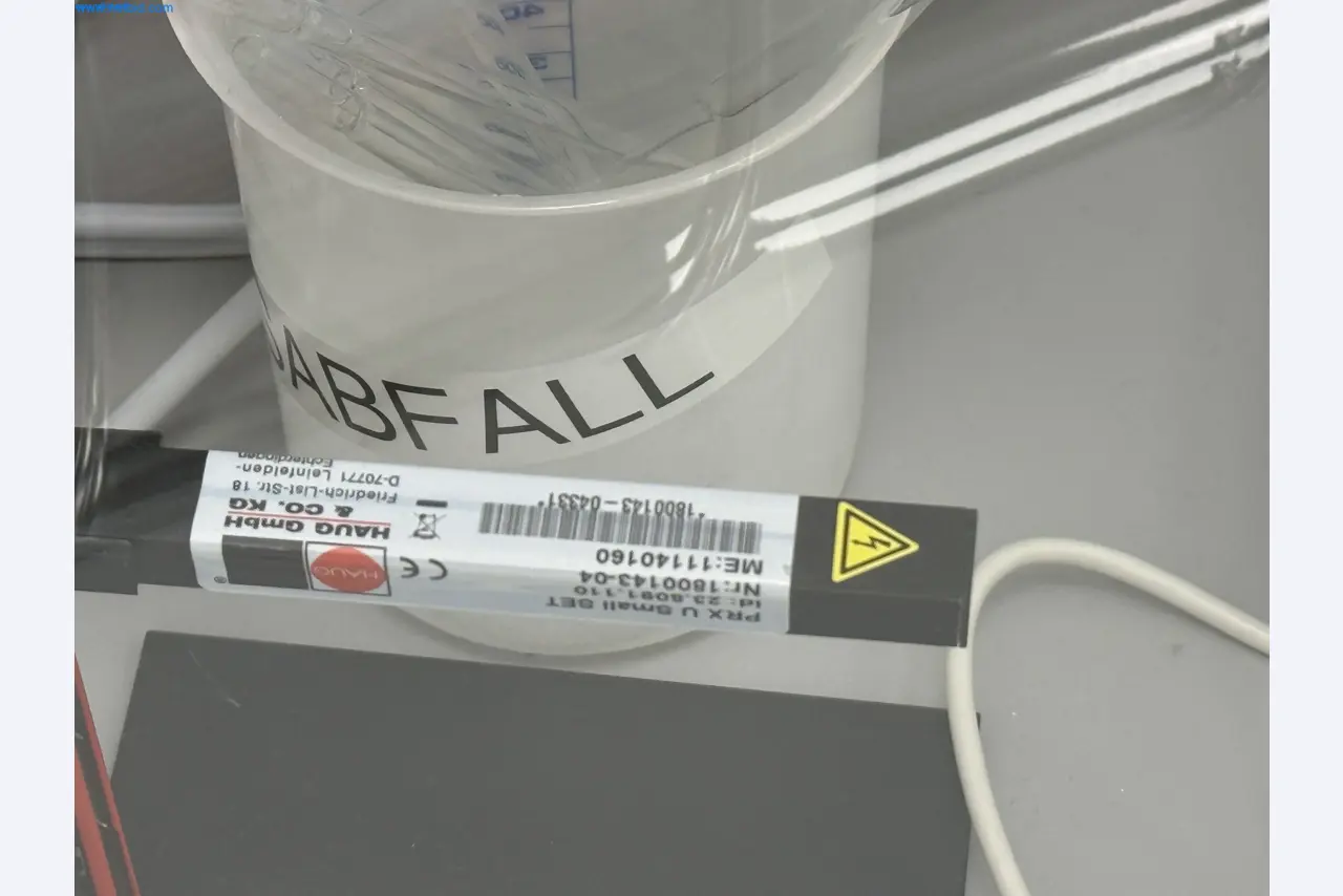 Instalações de produção e embalagem farmacêuticas / Equipamentos de laboratório e operacionais-9