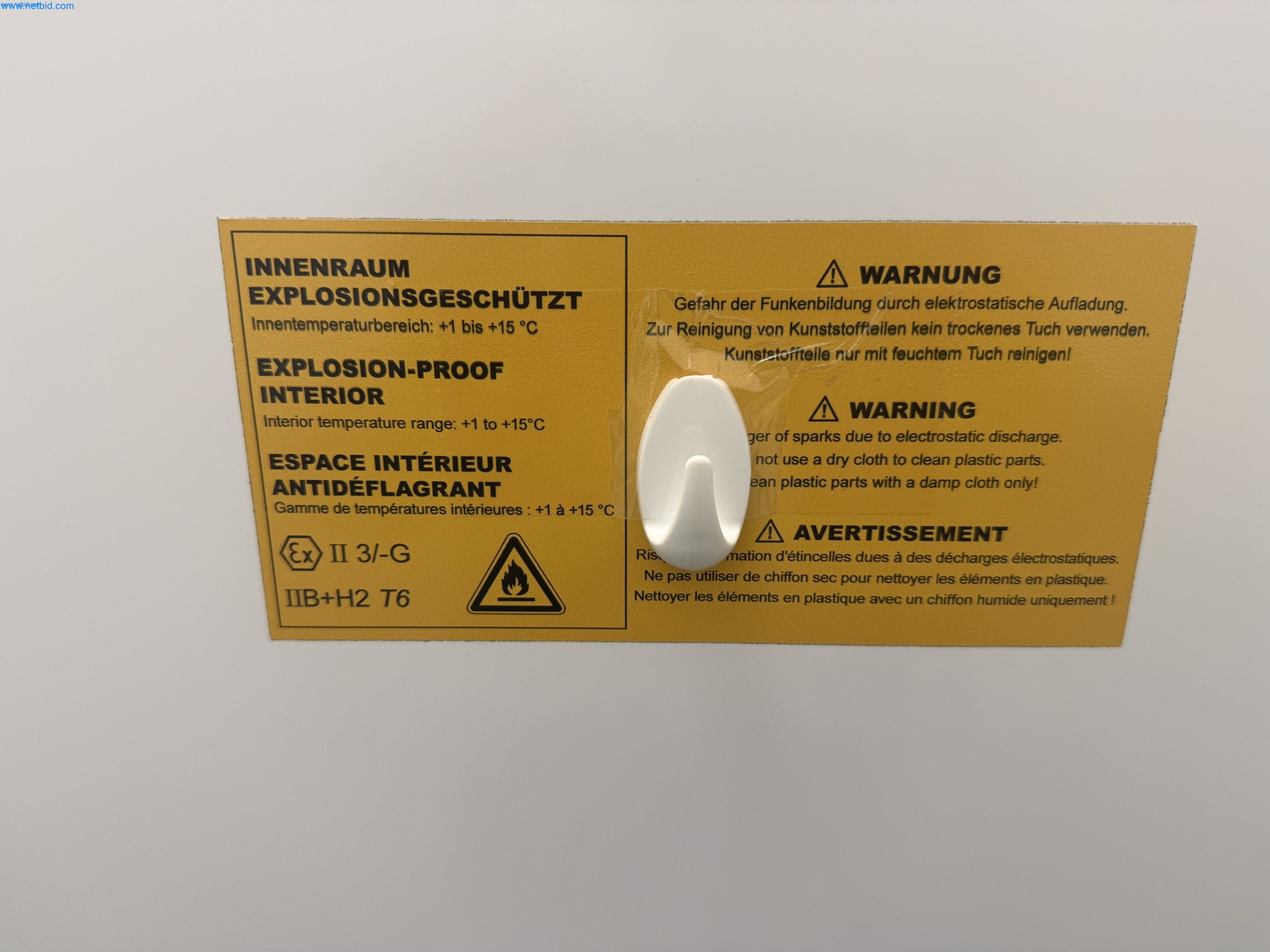 Instalações de produção e embalagem farmacêuticas / Equipamentos de laboratório e operacionais-5