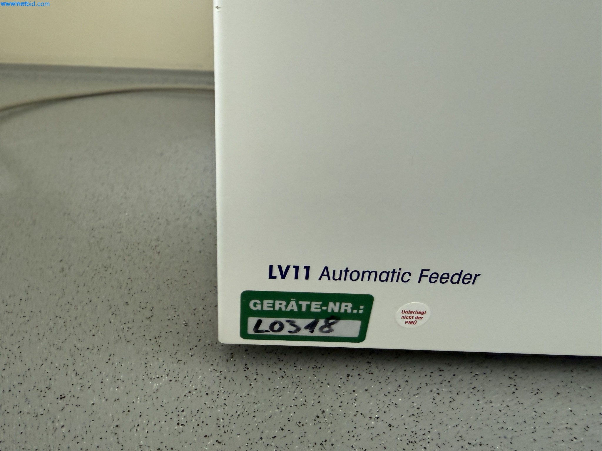Instalações de produção e embalagem farmacêuticas / Equipamentos de laboratório e operacionais-3
