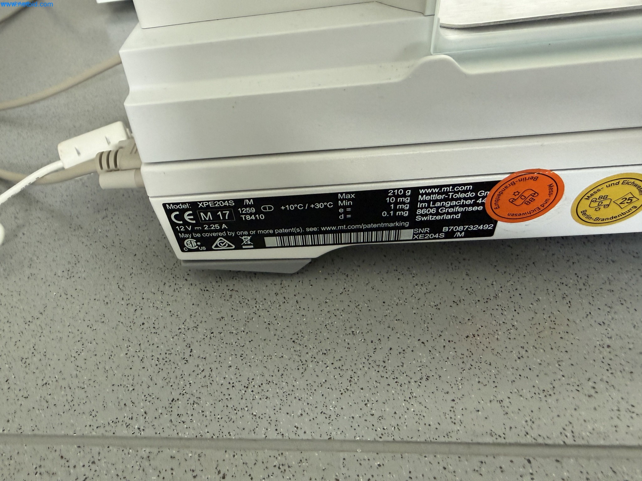Instalações de produção e embalagem farmacêuticas / Equipamentos de laboratório e operacionais-2