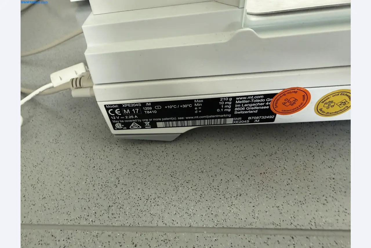 Instalações de produção e embalagem farmacêuticas / Equipamentos de laboratório e operacionais-2