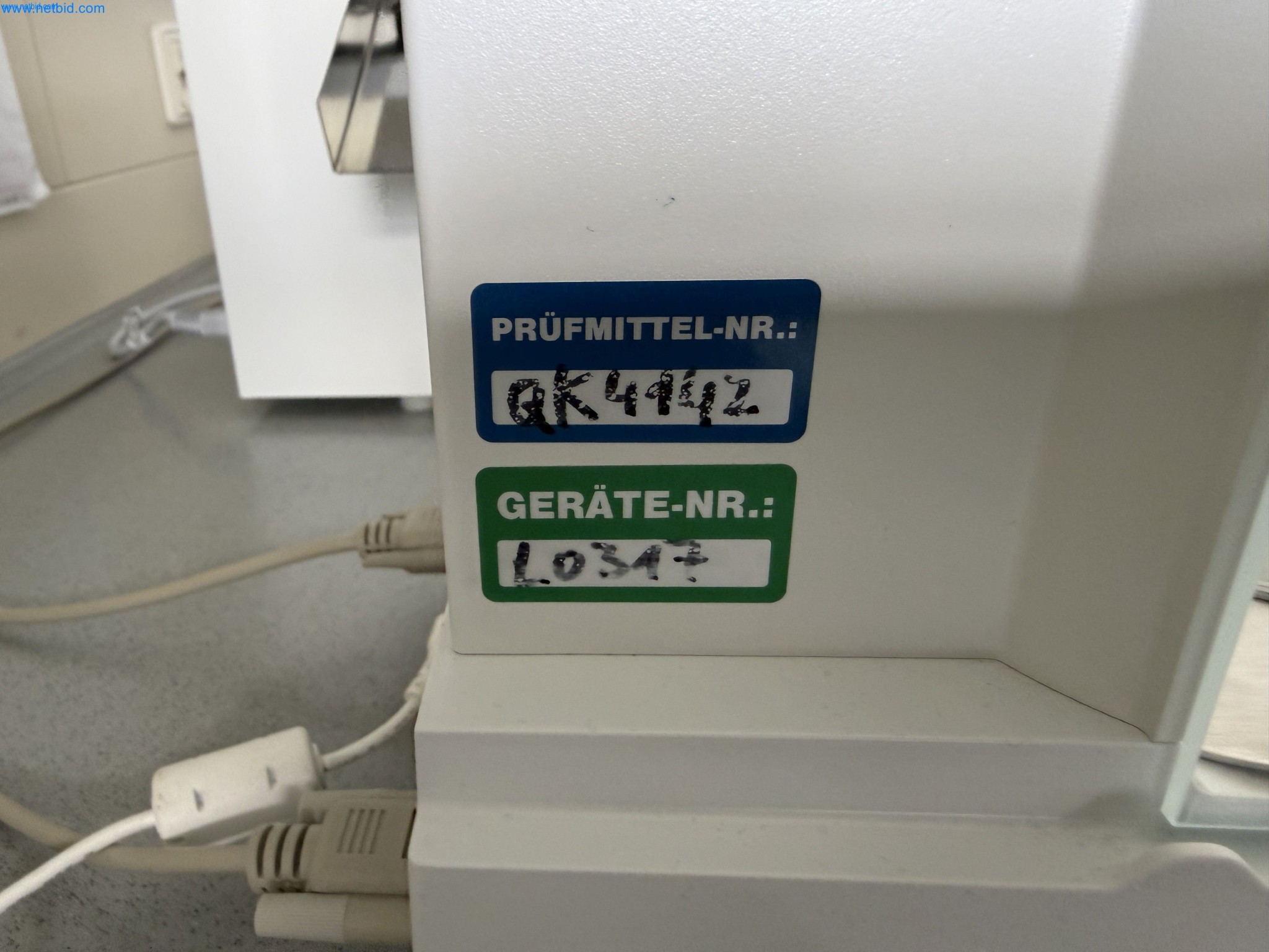 Instalações de produção e embalagem farmacêuticas / Equipamentos de laboratório e operacionais-5