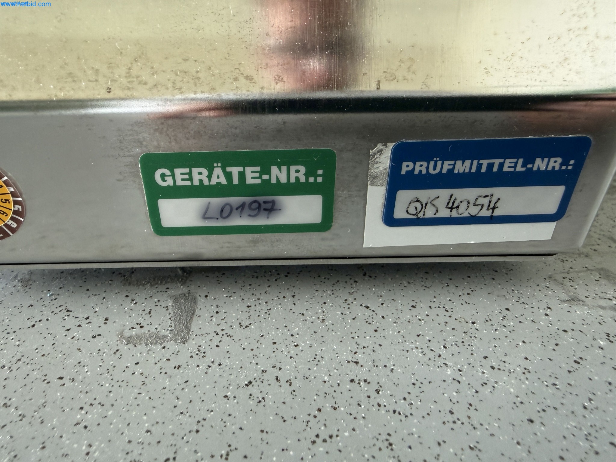 Instalações de produção e embalagem farmacêuticas / Equipamentos de laboratório e operacionais-3
