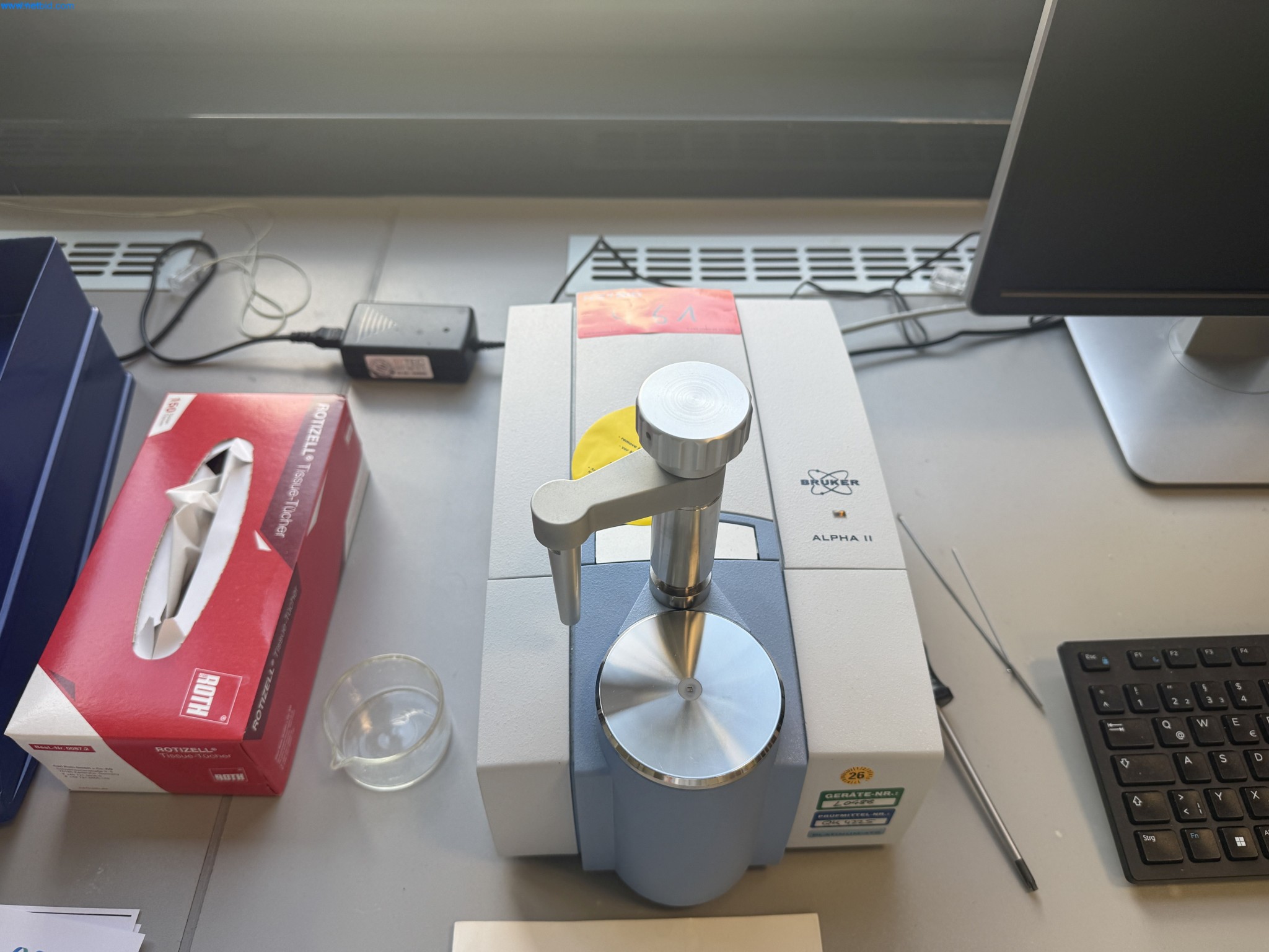 Spectromètre FT-IR Bruker Alpha II