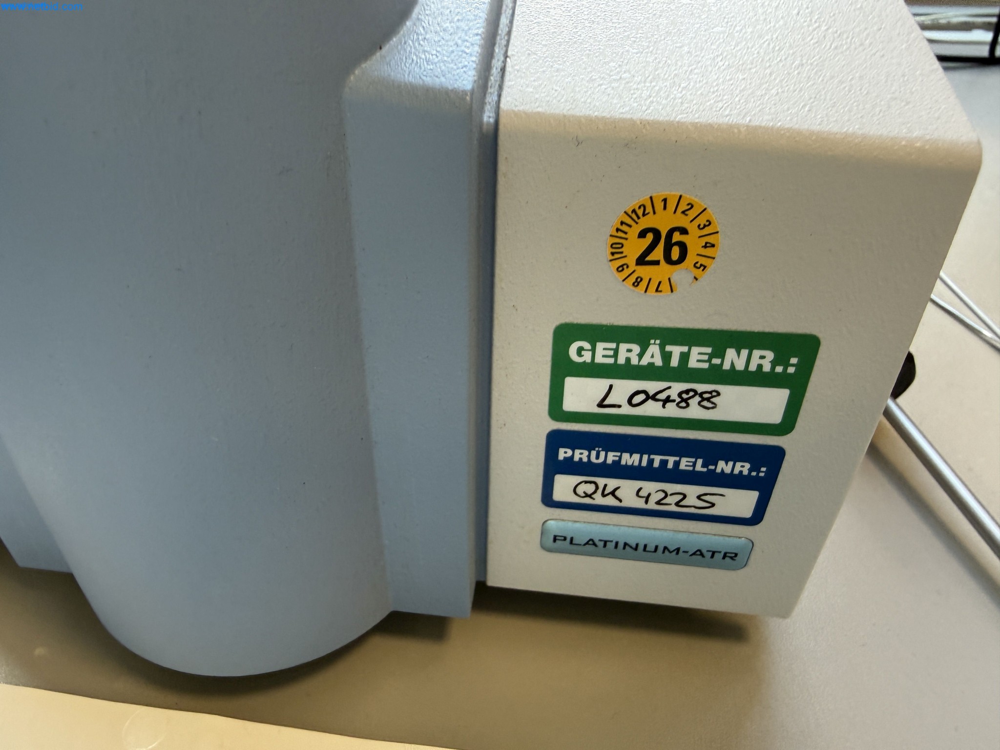 Instalações de produção e embalagem farmacêuticas / Equipamentos de laboratório e operacionais-4