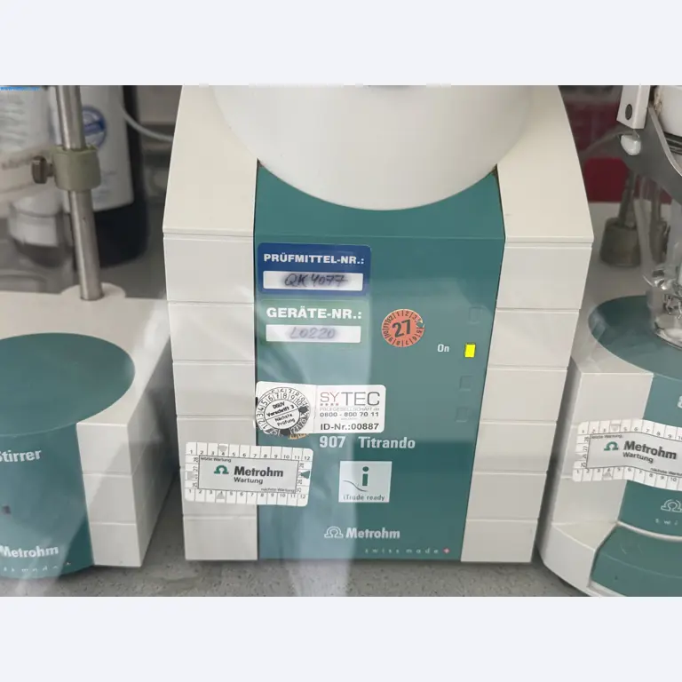 Instalações de produção e embalagem farmacêuticas / Equipamentos de laboratório e operacionais-2