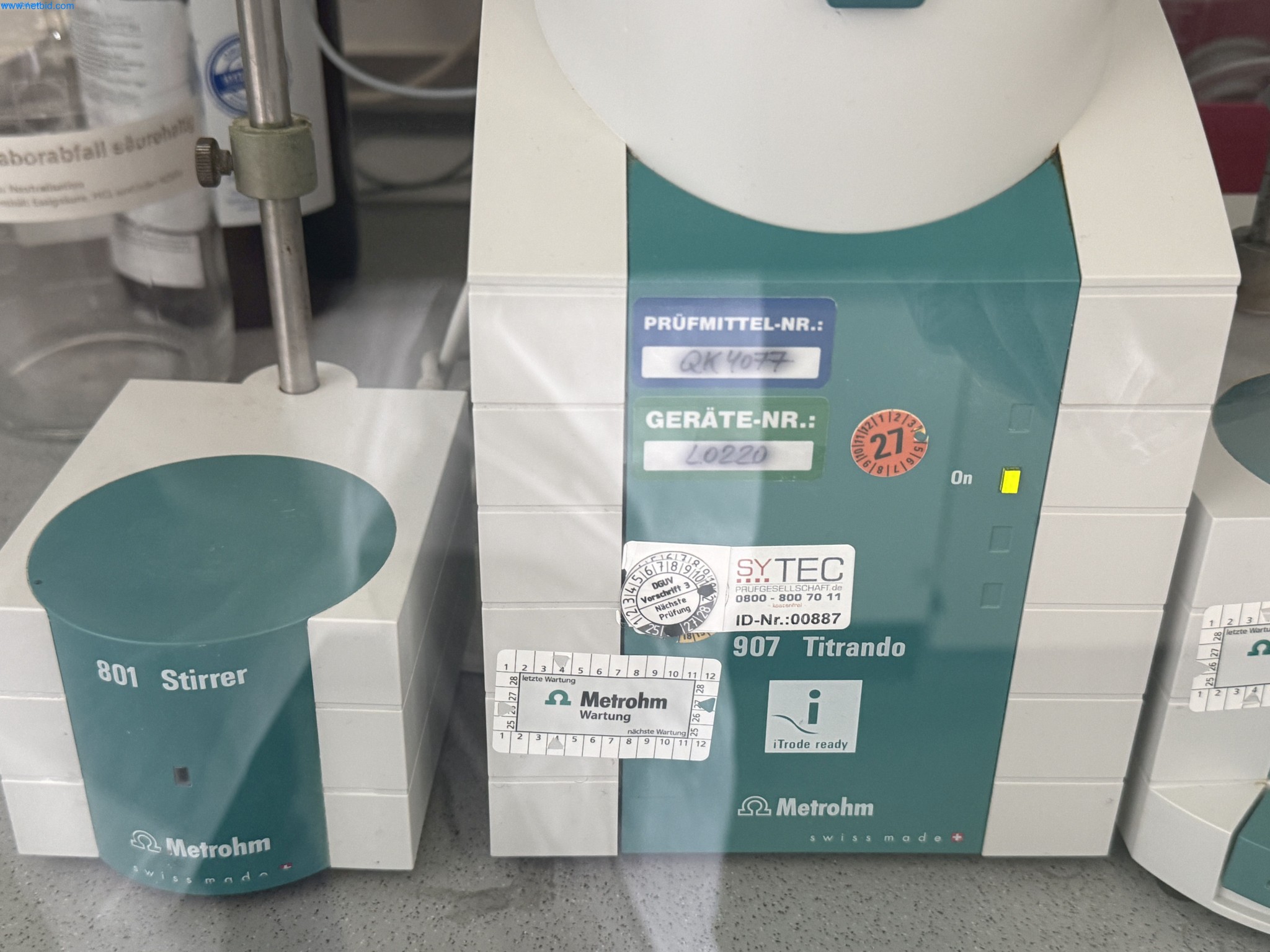 Instalações de produção e embalagem farmacêuticas / Equipamentos de laboratório e operacionais-4