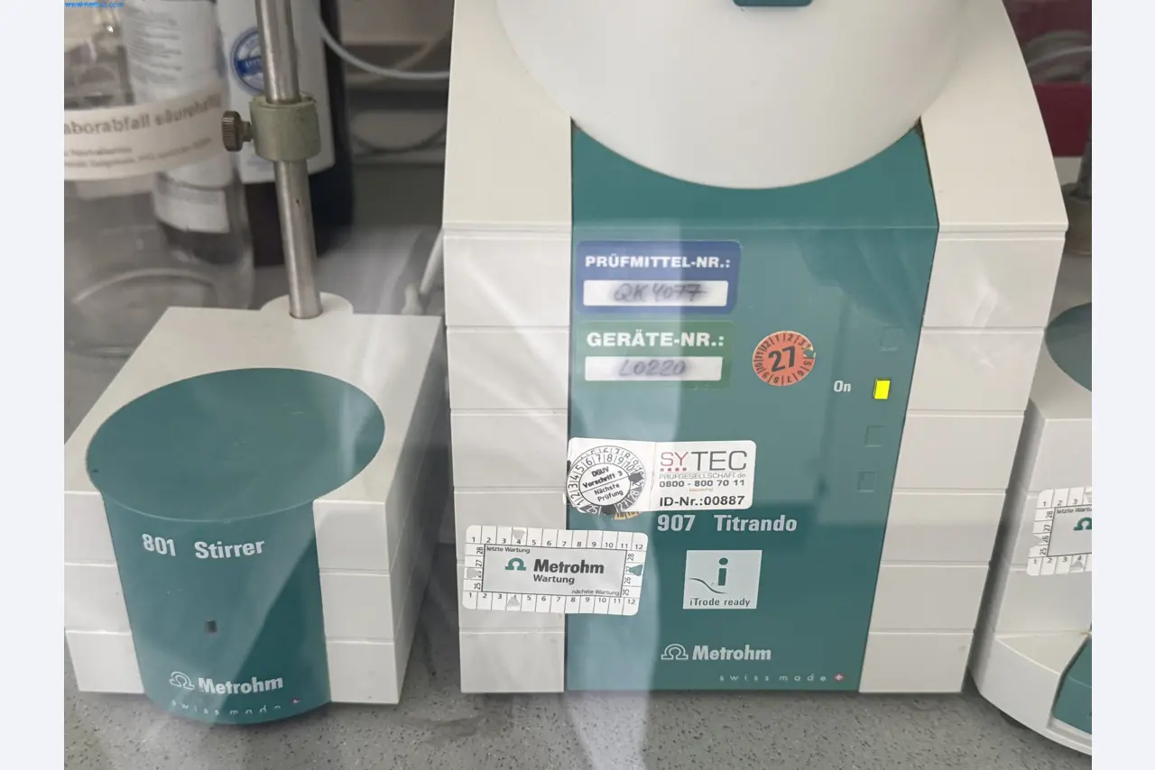 Instalações de produção e embalagem farmacêuticas / Equipamentos de laboratório e operacionais-4