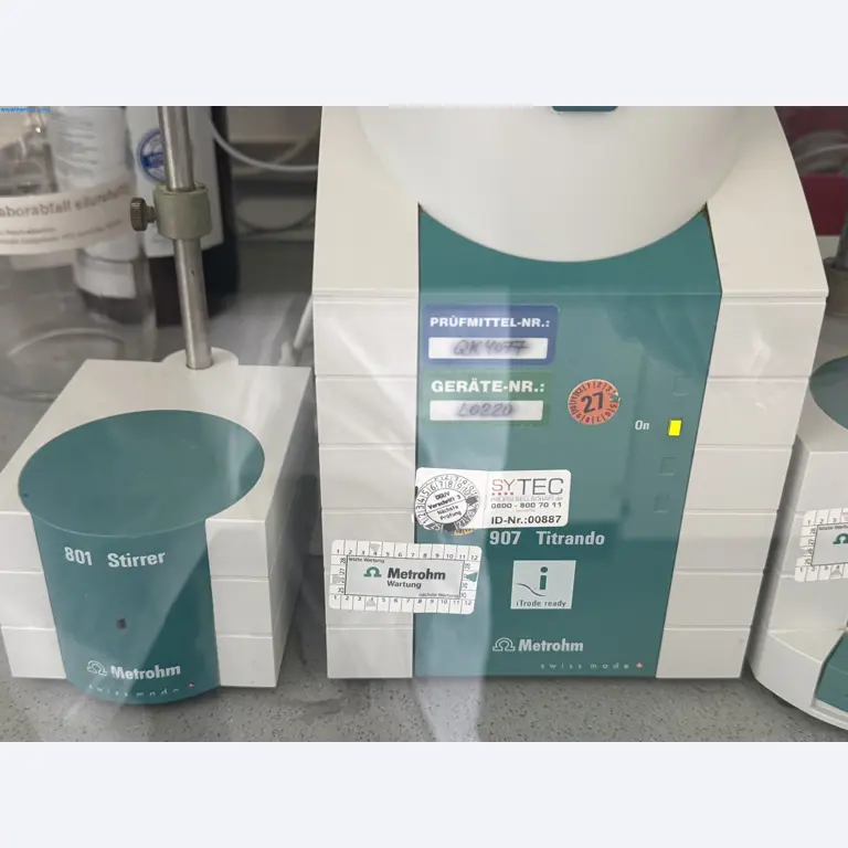Instalações de produção e embalagem farmacêuticas / Equipamentos de laboratório e operacionais-4