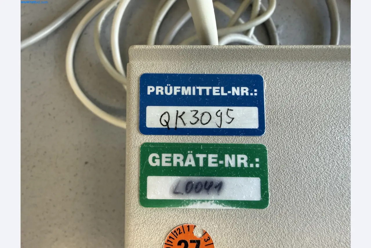 Instalações de produção e embalagem farmacêuticas / Equipamentos de laboratório e operacionais-4