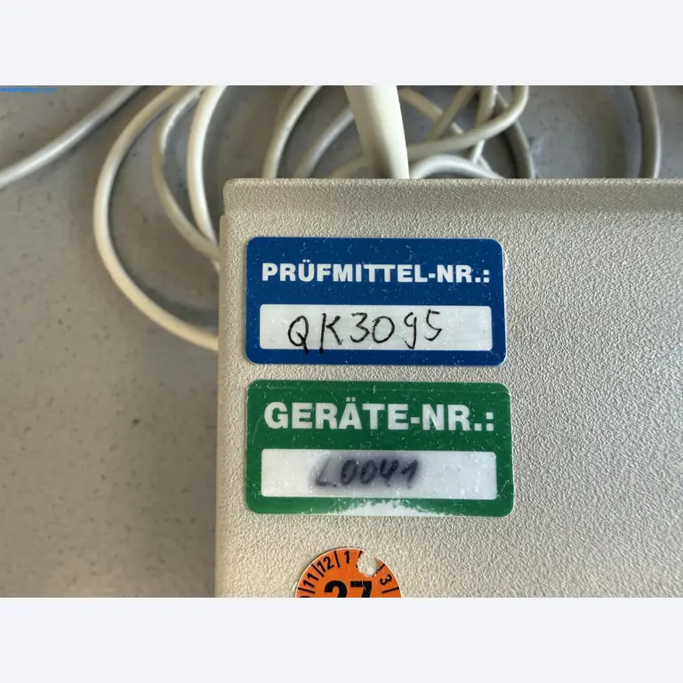 Instalações de produção e embalagem farmacêuticas / Equipamentos de laboratório e operacionais-4