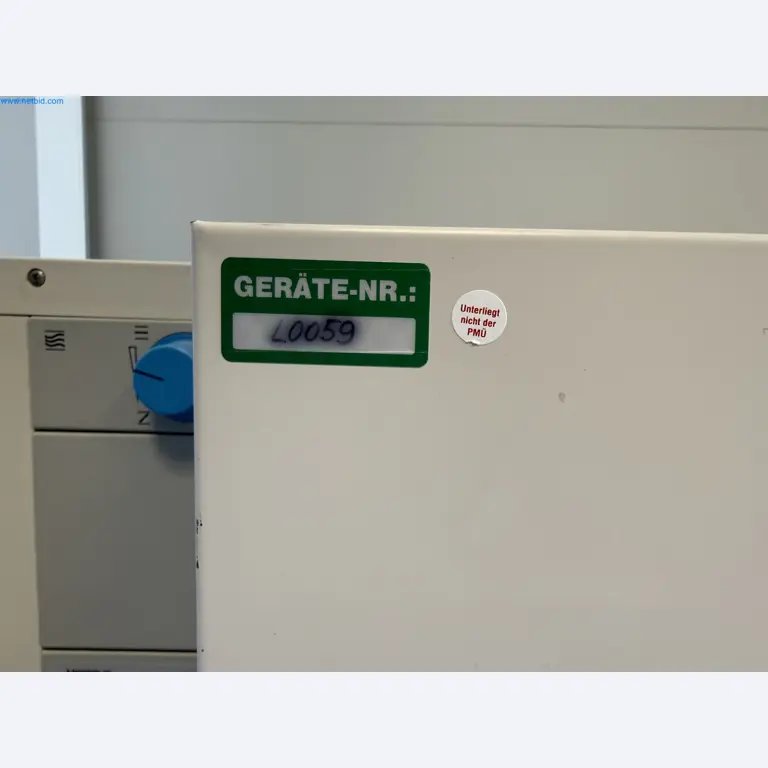 Instalações de produção e embalagem farmacêuticas / Equipamentos de laboratório e operacionais-4