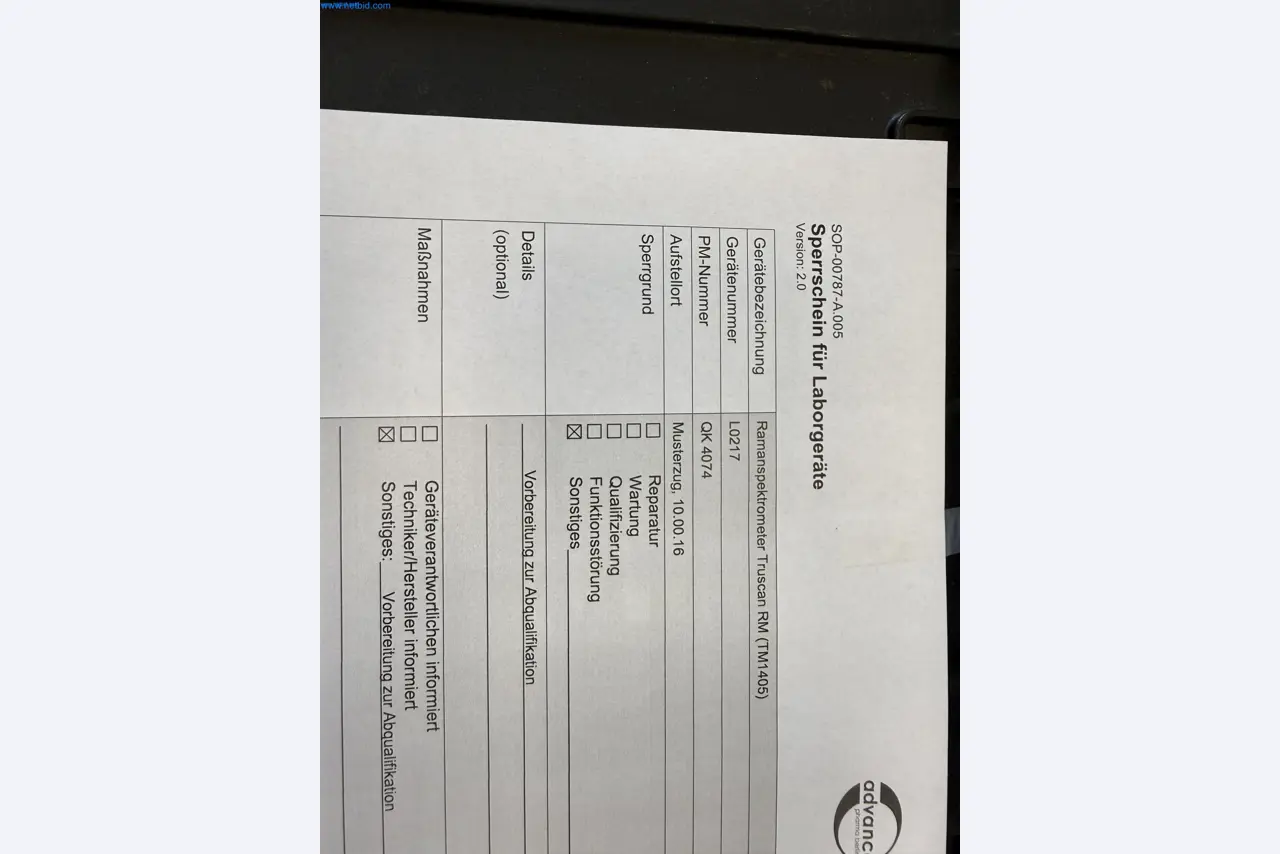 Instalações de produção e embalagem farmacêuticas / Equipamentos de laboratório e operacionais-4