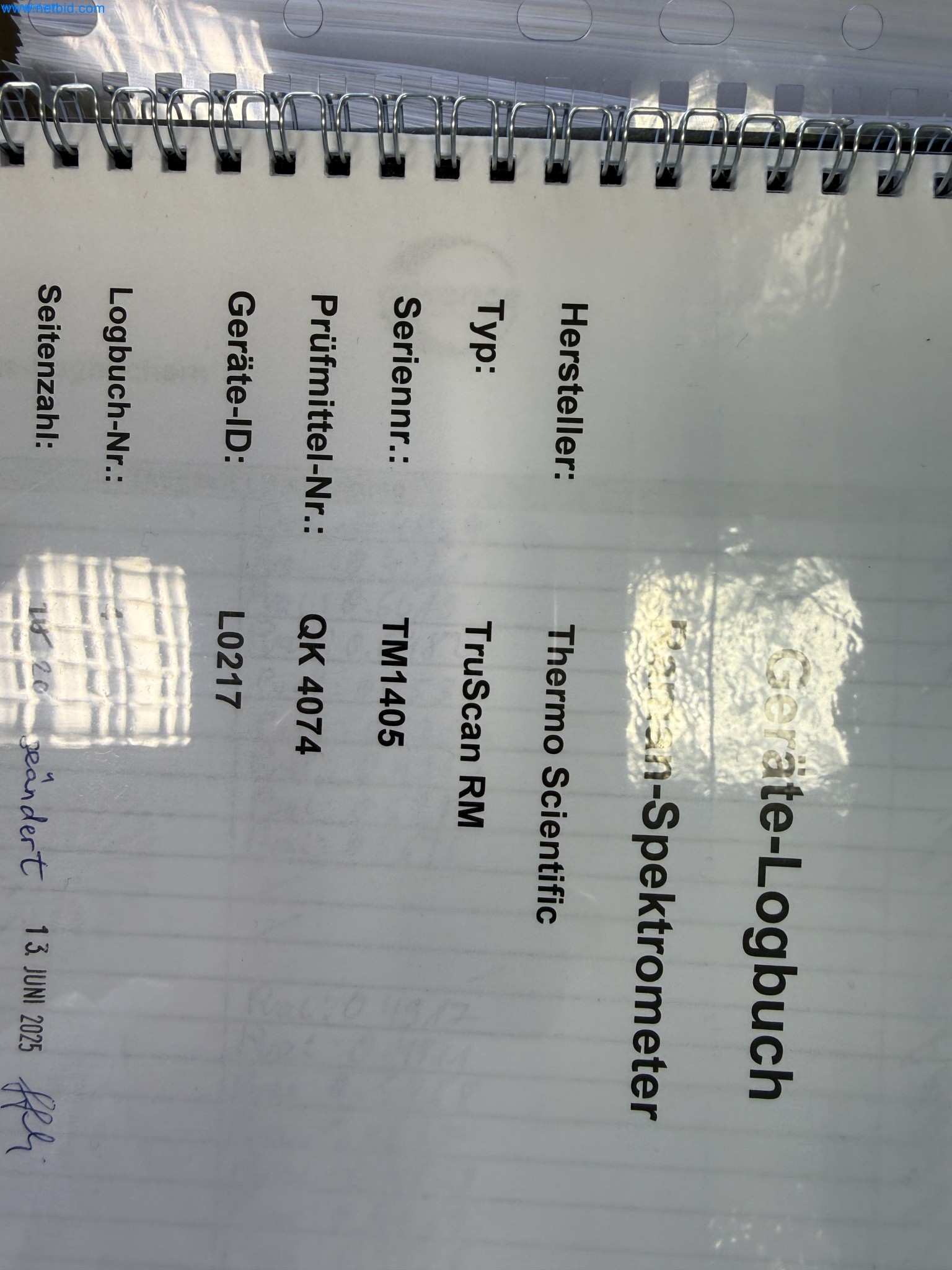 Instalações de produção e embalagem farmacêuticas / Equipamentos de laboratório e operacionais-6