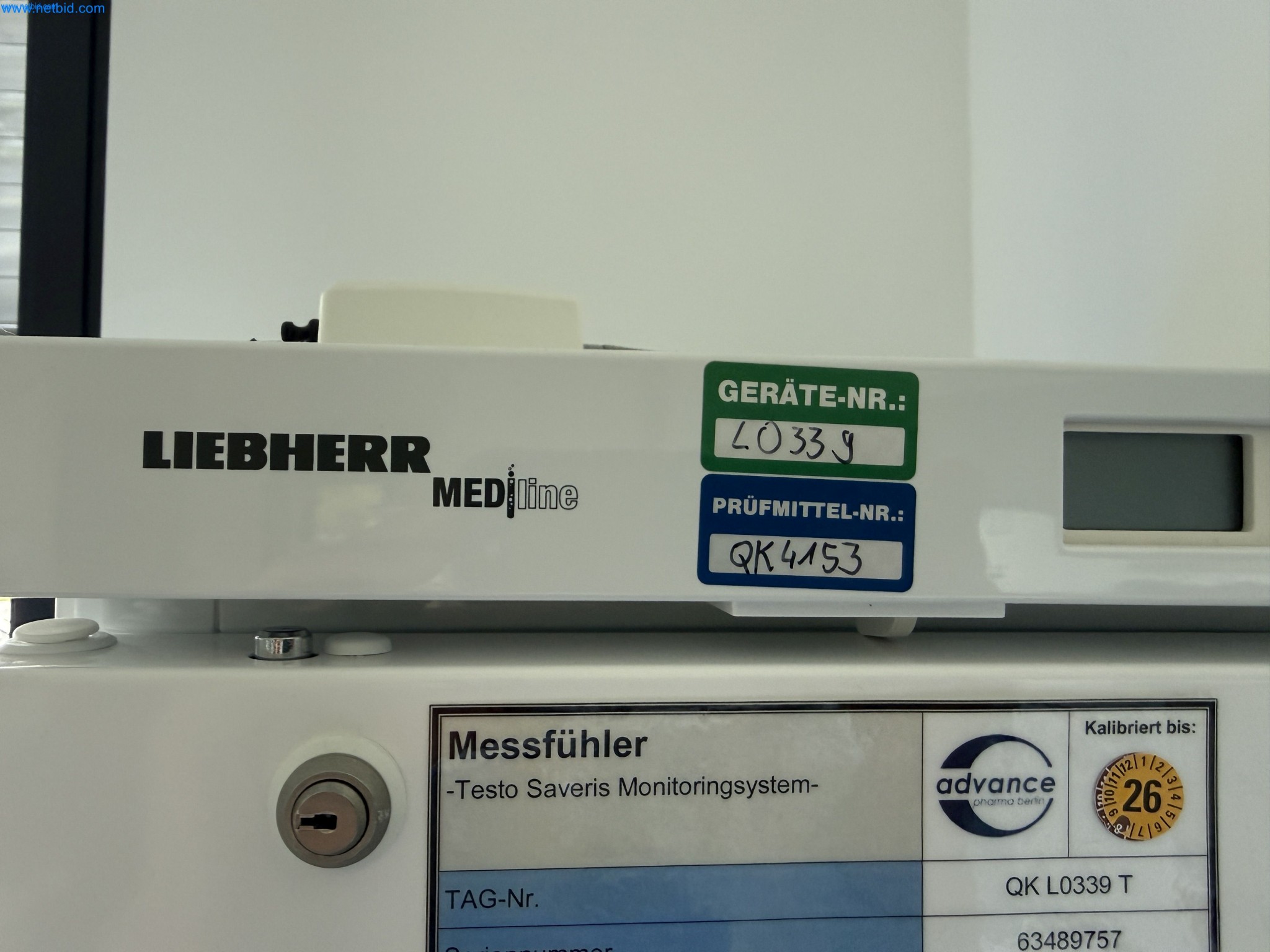 Instalações de produção e embalagem farmacêuticas / Equipamentos de laboratório e operacionais-4