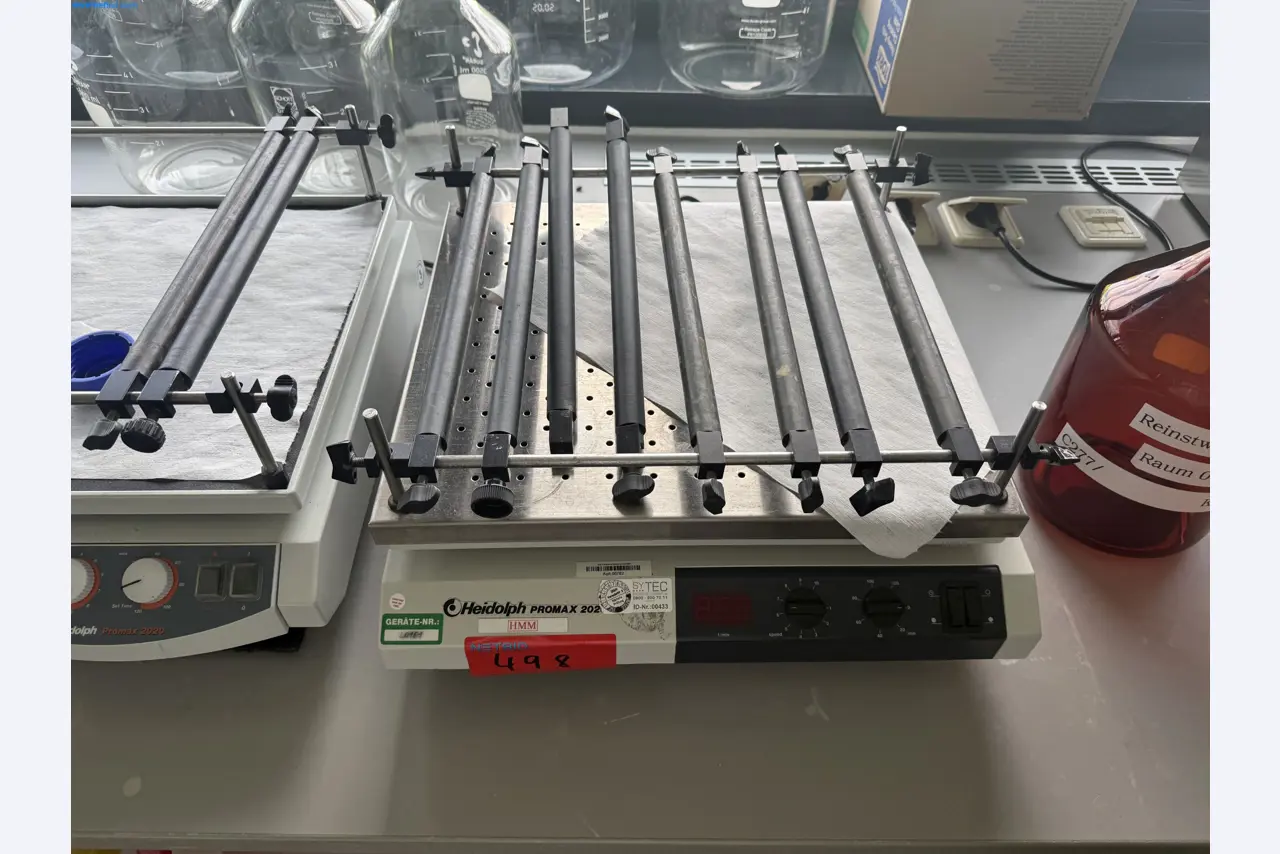 Instalações de produção e embalagem farmacêuticas / Equipamentos de laboratório e operacionais-1