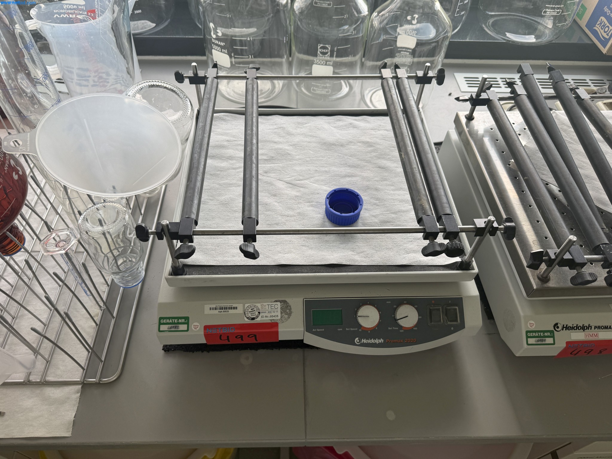 Instalações de produção e embalagem farmacêuticas / Equipamentos de laboratório e operacionais-3
