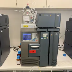 HPLC-Anlage (Rosi) Waters Seperations Modul e2695, Säulenofen Heater/Cooler, 2489 UV/Vis Detector