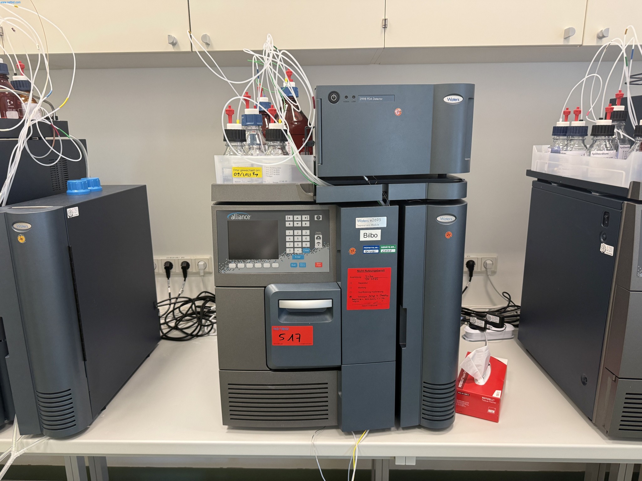 Installations de production et de conditionnement pharmaceutiques / Équipements de laboratoire et d'exploitation-1