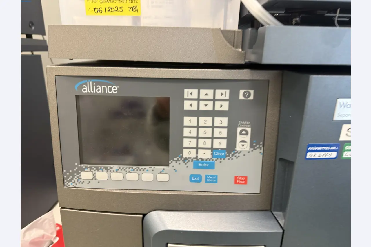 Installations de production et de conditionnement pharmaceutiques / Équipements de laboratoire et d'exploitation-5